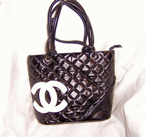 black and white chanel purse fake